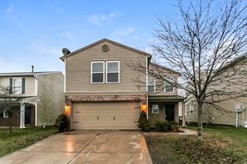 1742 Elijah Blue Dr Greenwood, IN 46143